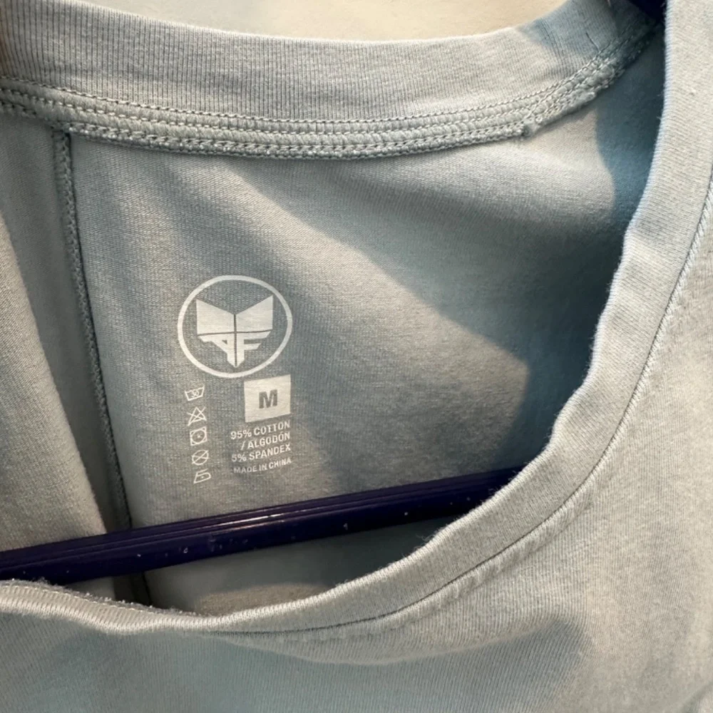 Women’s Alpha Forward shirt - Picture 2 of 3